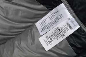 Stussy Classic Logo Hooded Down Jacket – Black/Grey Embroidery Wash label