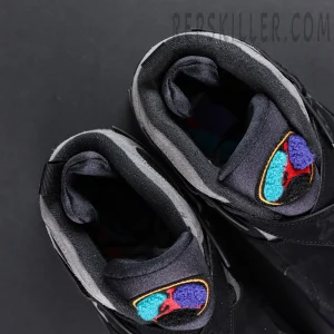 Air Jordan 8 Retro Aqua collar and inner lining detail with padded construction and embroidered graphics