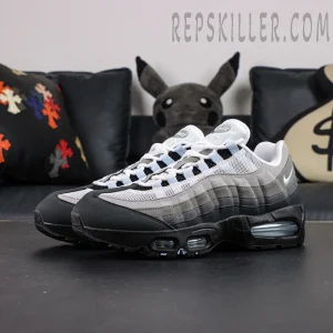 Nike Air Max 95 OG “Blue Tint” pair side view