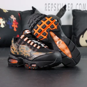 Nike Air Max 95 OG Orange Camo outsole and side detail view