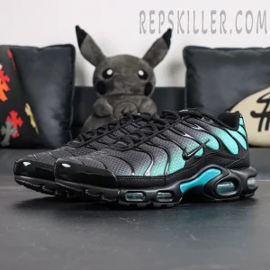 Nike Air Max Plus Black Dusty Cactus side view, black mesh upper with dusty cactus gradient details and Tuned Air midsole
