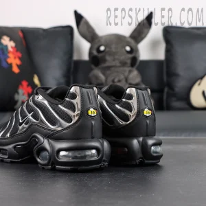 Nike Air Max Plus SE Black Chrome Silver heel Air unit and Tn Air logo detail