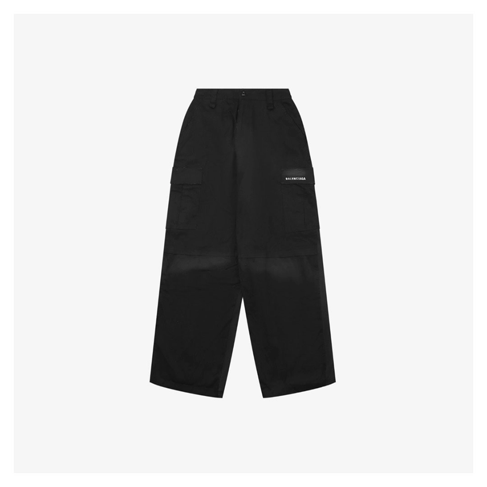 Balenciaga Pocket Logo Panelled Cargo Pants Front view