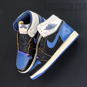 Fragment x Union x Air Jordan 1 “Sport Royal” top-down view