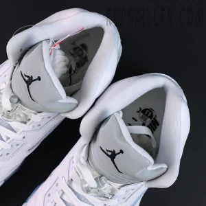 Air Jordan 5 Retro White Metallic tongue and inner lining detail with Jumpman logo