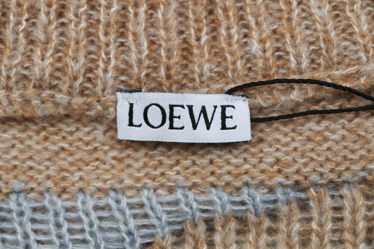 Loewe L Anagram Zip-Up Knit Jacket Brand label