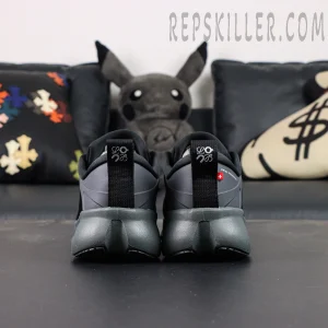 Loewe x On Cloudsolo Black sneakers heel and midsole detail