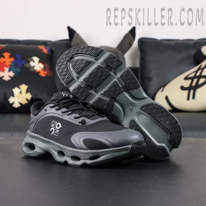 Loewe x On Cloudsolo Black sneakers outsole and cushioning detail