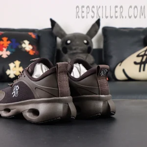 Loewe x ON Cloudsolo Dark Brown Black sneakers, rear-side view highlighting thick midsole