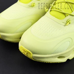 Loewe x ON Cloudsolo Lime Green sneakers, toe box mesh detail