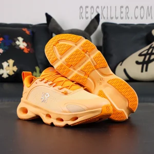 Loewe x ON Cloudsolo Orange sneakers, outsole detail