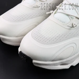 Loewe x ON Cloudsolo white sneakers toe box mesh and overlay close-up