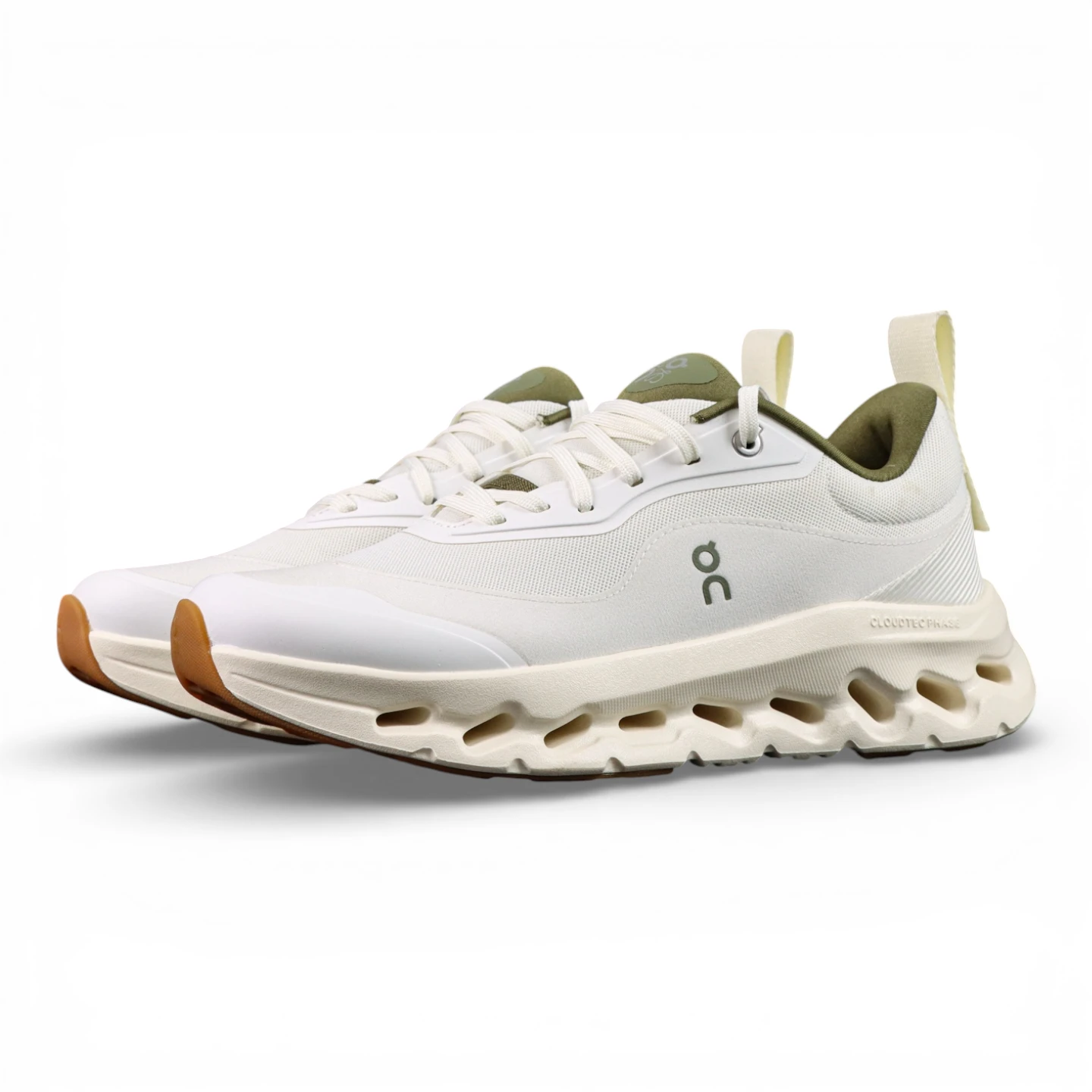 L x ON Cloudtilt 2 ‘White Khaki’