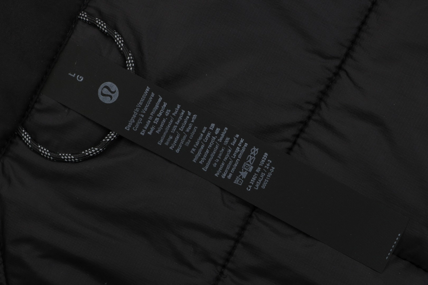 Lululemon Dual Pocket Insulated Jacket Wash label