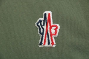 Moncler Multi-Pocket Utility Detachable Sleeve Jacket Green Brand