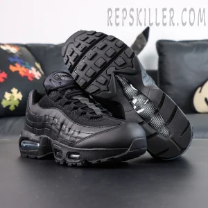 Nike Air Max 95 OG Black Anthracite outsole view showing tread pattern and midsole Air units