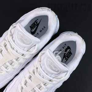 Nike Air Max 95 OG White Pure Platinum inner lining and insole branding detail