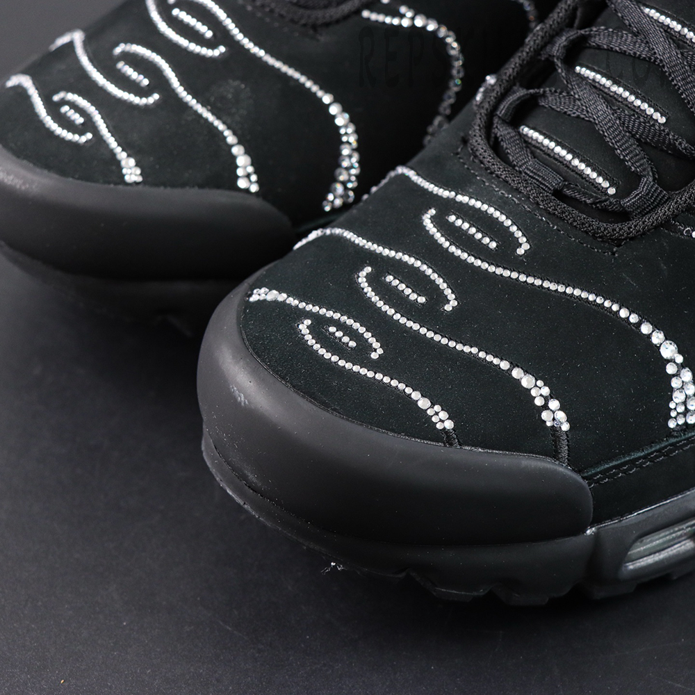 Swarovski x Air Max Plus “Moonlight” toe box close-up with crystal detailing