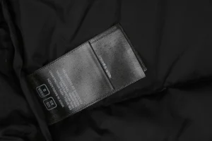 The North Face 1996 Retro Nuptse Down Jacket Wash label