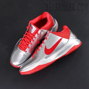 Caitlin Clark x Nike Zoom Kobe 5 Protro “Rookie of the Year” basketball shoes, top-down view of the overall silhouette