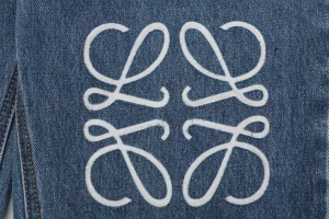 Loewe Anagram Knee Panel Denim Trousers9.jpeg