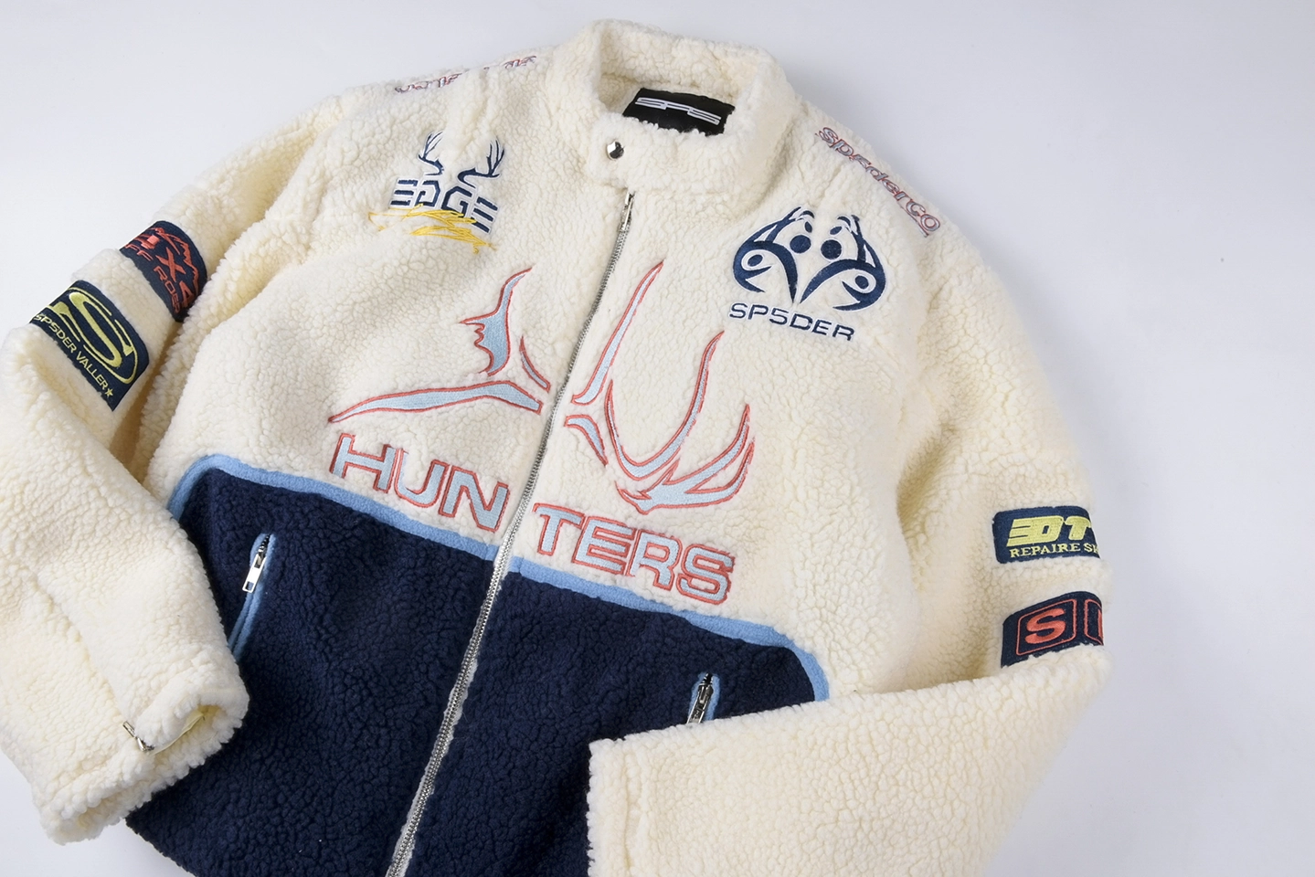 Sp5der Ivory Navy Hunter Sherpa Jacket3