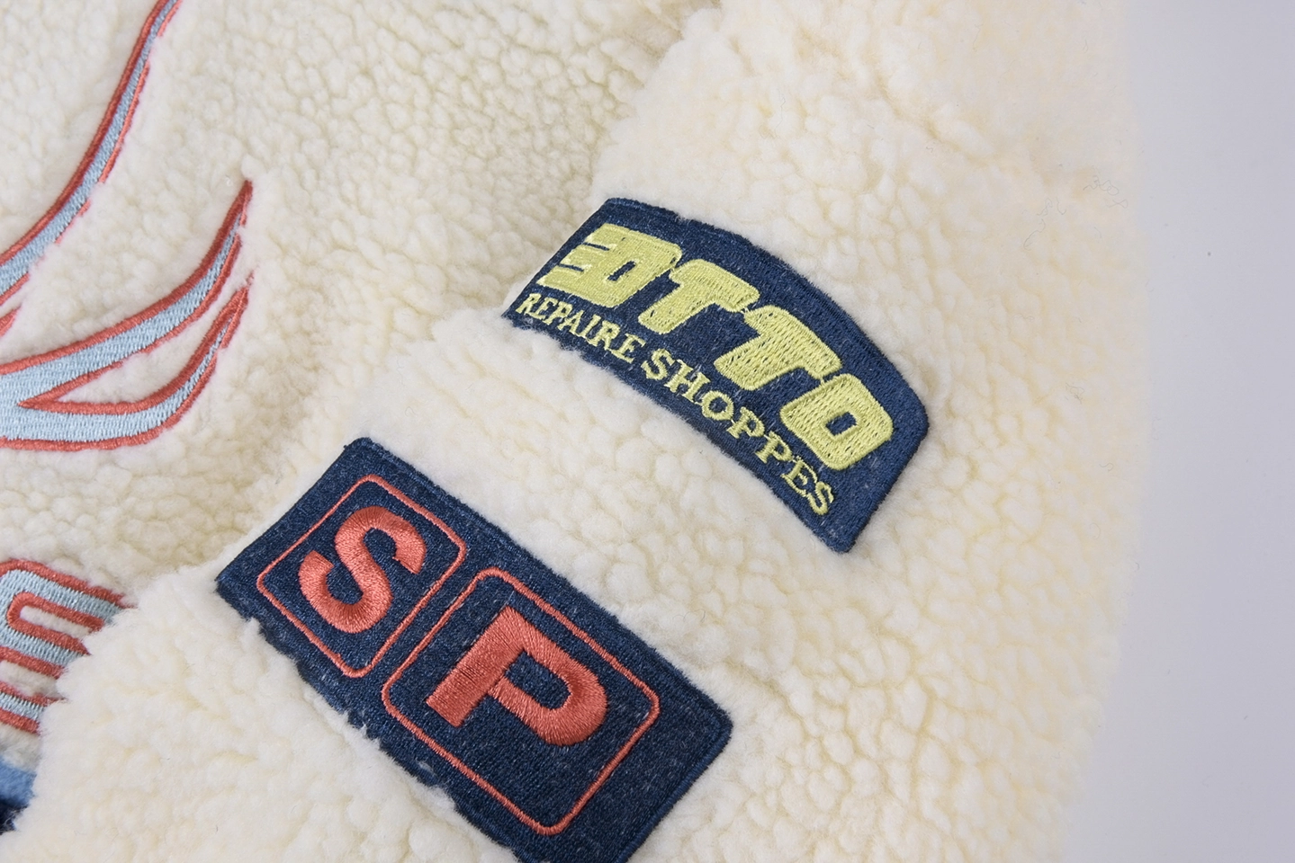 Sp5der Ivory Navy Hunter Sherpa Jacket4