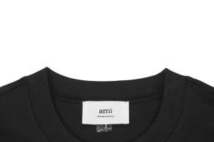 Ami Paris Ami de Cœur Embroidered T-Shirt Black Collar