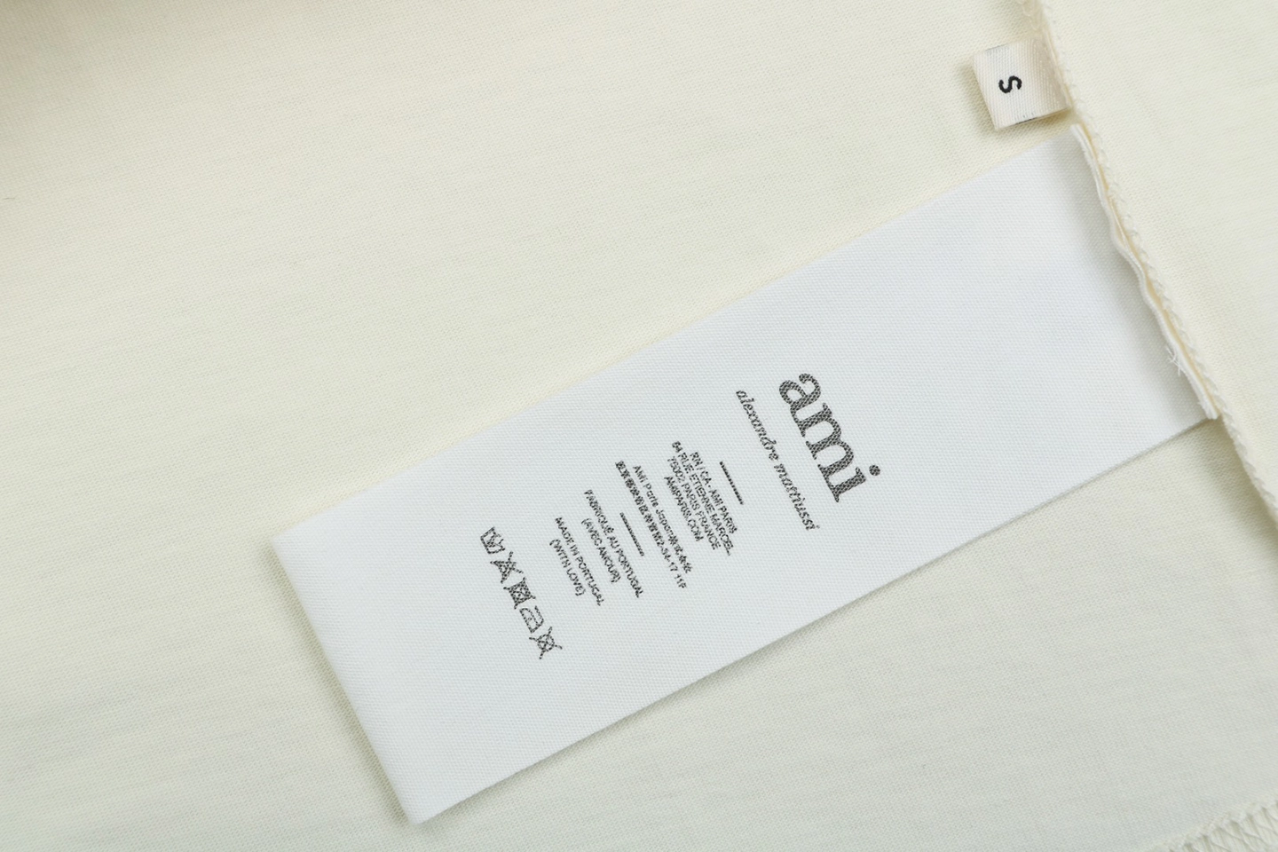 Ami Paris Heart Logo PDV Print Cotton T-Shirt Wash label