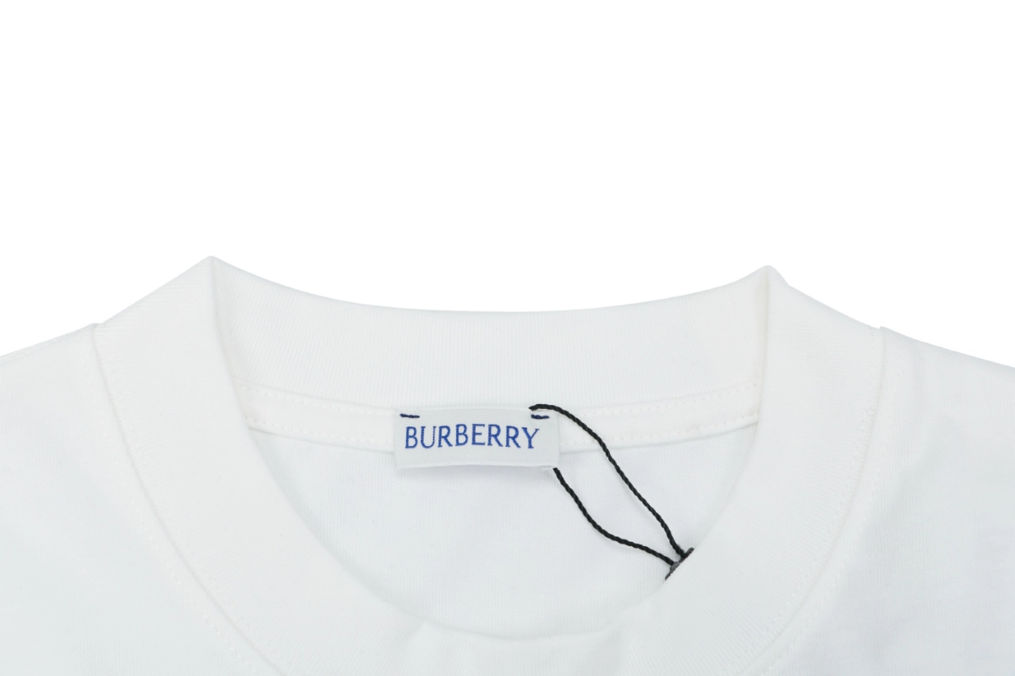 Burberry Color Equestrian Knight Embroidered Washed Cotton T-Shirt White Collar