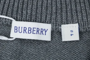 Burberry Equestrian Knight Embroidered Half-Zip Cashmere-Blend Sweater Brand label