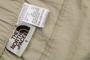 The North Face Multi-Pocket Technical Cargo Pants Brown Brand label