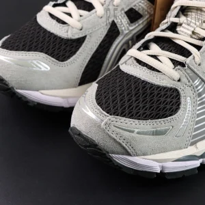 Kith x ASICS Gel Kayano 12.1 'Peat Cream'7.jpg