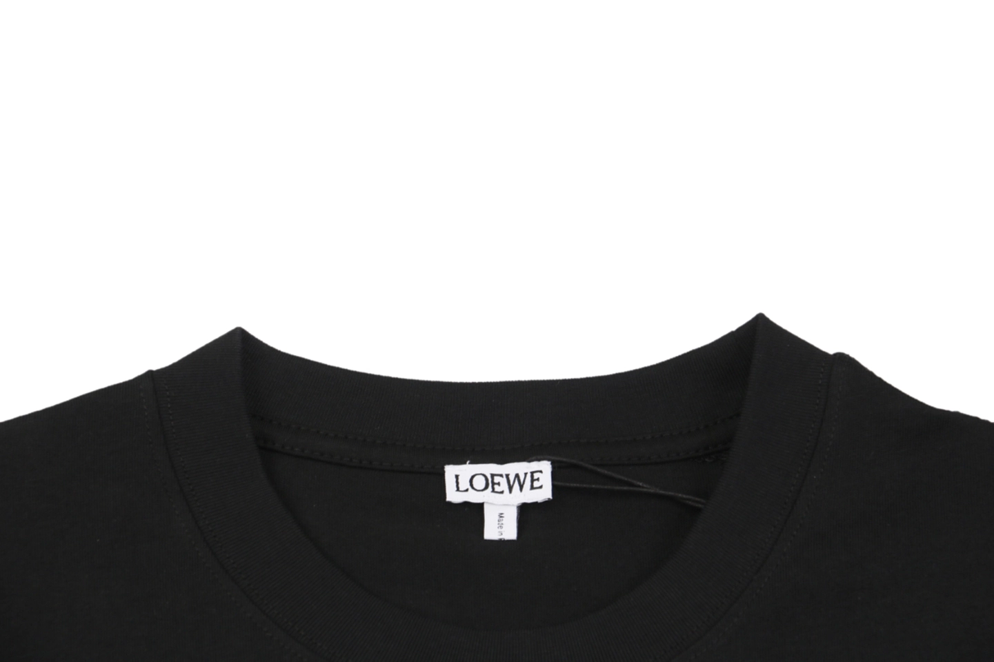 Loewe Gradient Anagram Faux Pocket Embroidered T-Shirt Black Collar