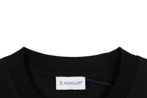 Moncler Gradient Logo Graphic T-Shirt Black Collar