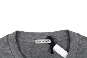 Moncler Logo Patch Cotton T-Shirt13.jpg