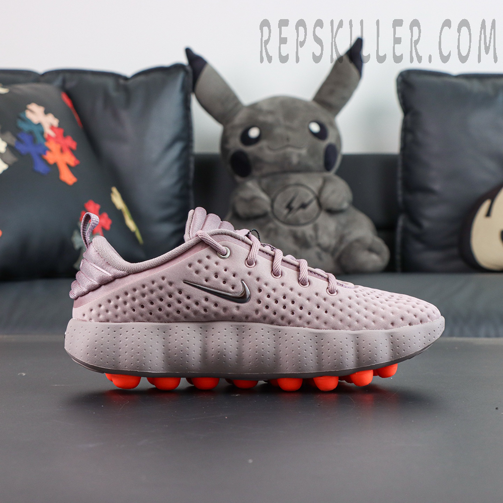 Nike Mind 002 side profile showing low-cut build and chunky midsole
