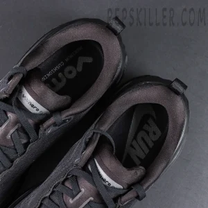 Nike Vomero Plus Black Metallic Dark Grey inner view with padded lining and RUN branding