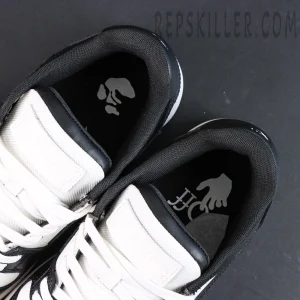 Off-White Out of Office 'Black White'7.jpg