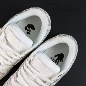 Off-White Out of Office 'White Strass'2.jpg