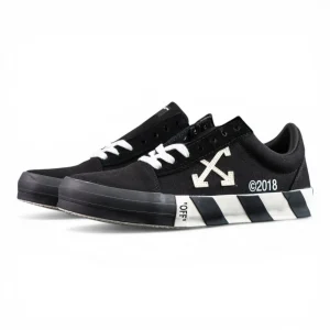 Off-White Vulc Low Top 'Black'