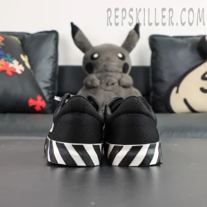 Off-White Vulc Sneaker 'Black'2.jpg