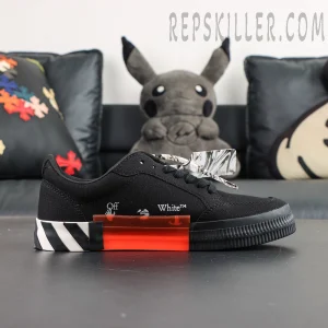 Off-White Vulc Sneaker 'Black'6.jpg
