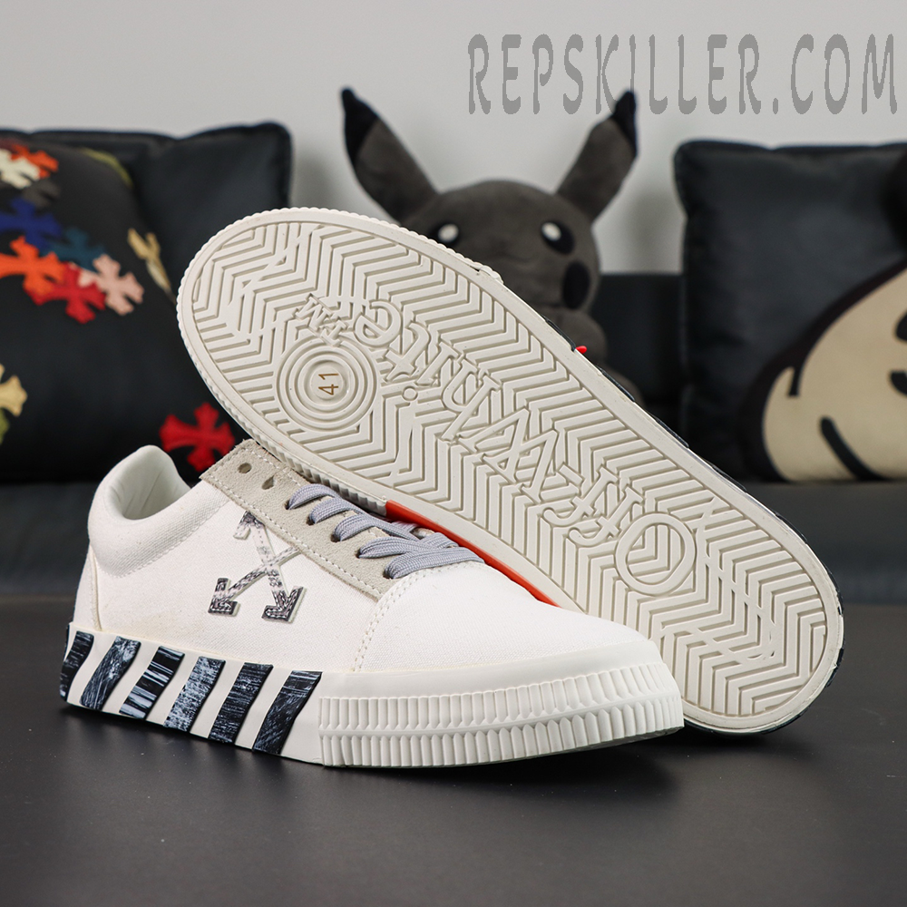 Off-White Vulc Sneaker 'White Black'9.jpg