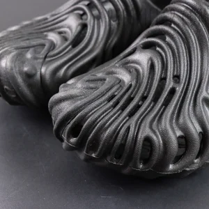 Salehe Bembury x Crocs Pollex Clog 'Sasquatch'2