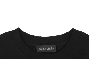Balenciaga Double-B Circle Logo T-Shirt Collar