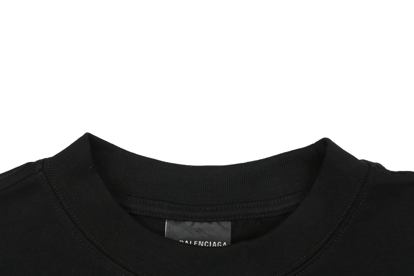 Balenciaga Heart Logo Embroidered Oversized T-Shirt Collar