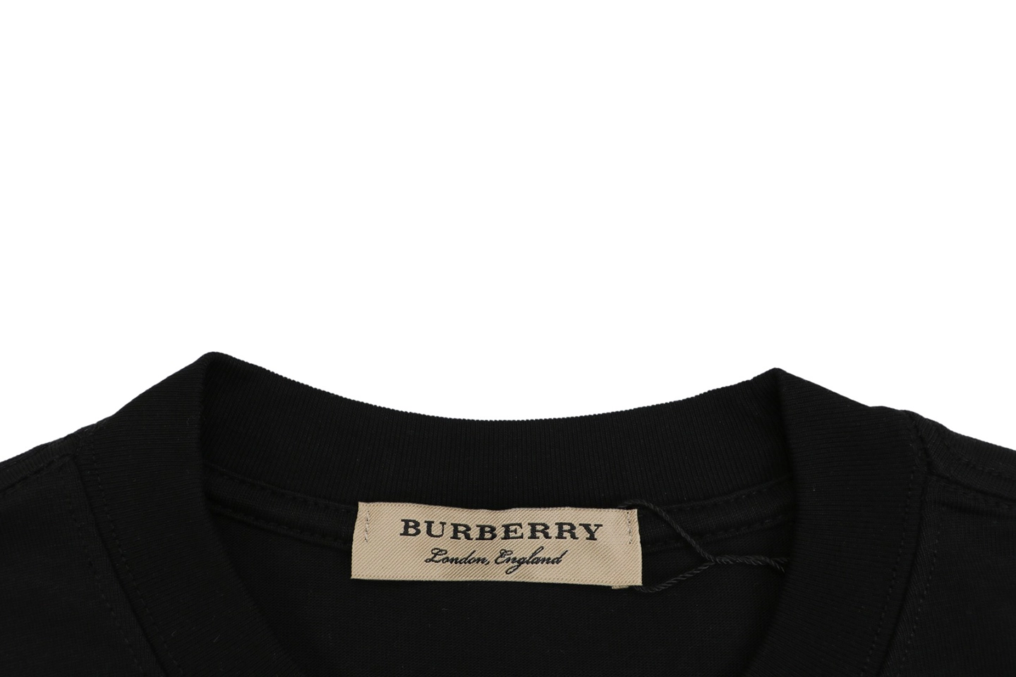 Burberry Oval Rope Knight Embroidered T-Shirt Black Collar