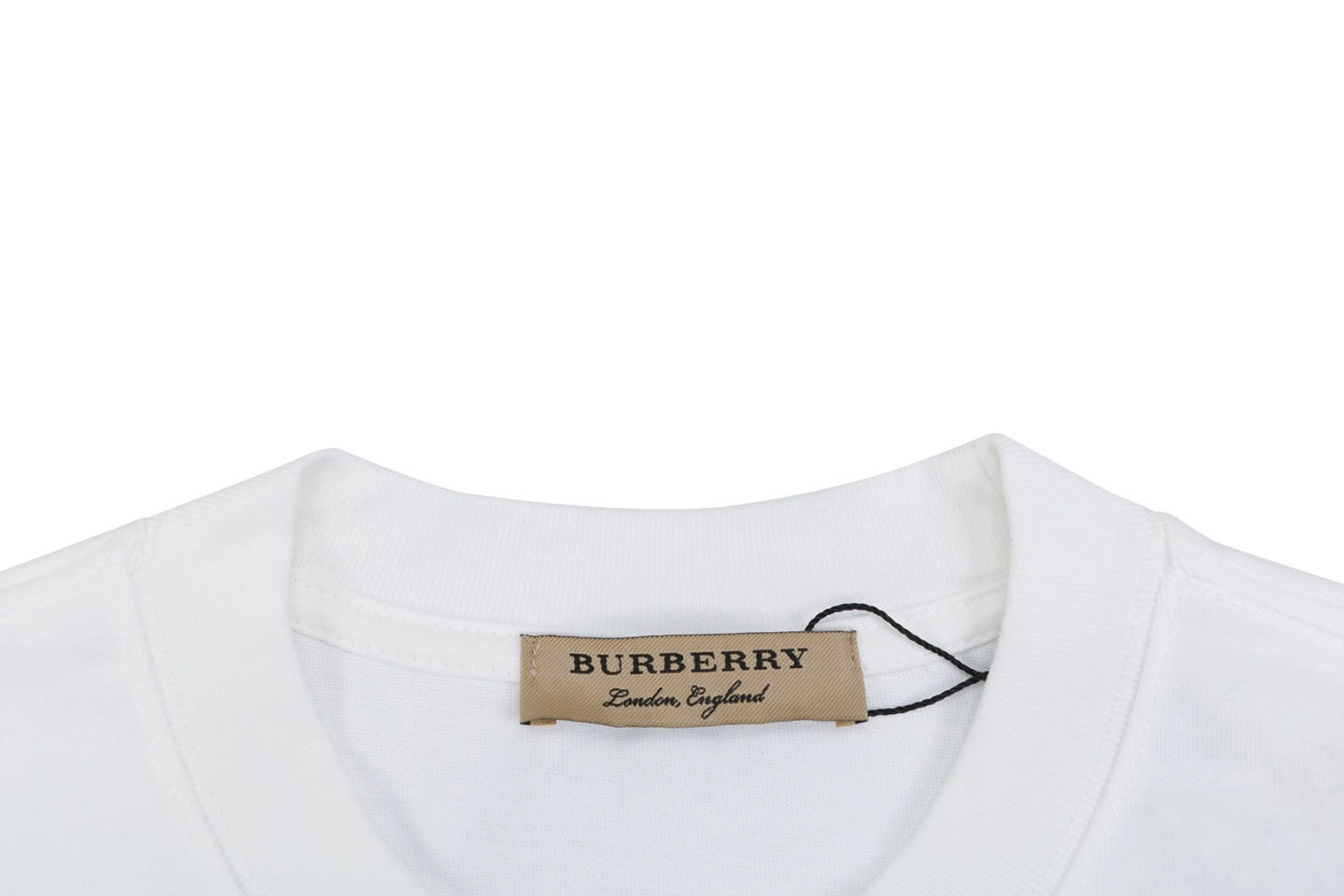 Burberry Oval Rope Knight Embroidered T-Shirt White Collar