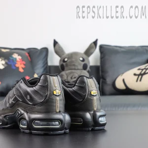 A-COLD-WALL x Nike Air Max Plus ‘Black’ rear angle view featuring Tn Air badges, ACW collaboration details, and large visible Air units